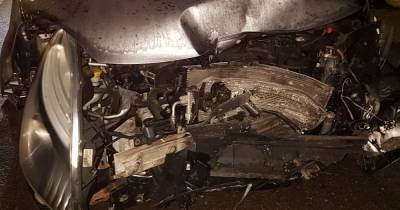 Drivers flee and abandon cars in road after huge smash - www.manchestereveningnews.co.uk - Manchester
