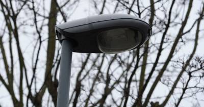 Council explains why street lights have been flickering in Salford - www.manchestereveningnews.co.uk - city Boothstown