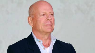 Bruce Willis admits to 'error in judgment' after not wearing mask inside Los Angeles Rite Aid - www.foxnews.com - Los Angeles - Los Angeles