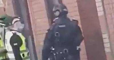 Armed cops storm Paisley house after tense stand-off - www.dailyrecord.co.uk - county Garden - Indiana