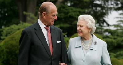 Prince Philip made Queen ‘blush’ in front of staff with dressing room comment - www.dailyrecord.co.uk