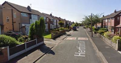 Burglars steal car after breaking into house for the keys - www.manchestereveningnews.co.uk - Manchester