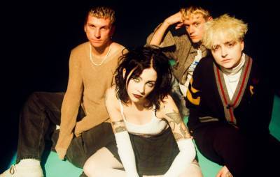 Watch the gothic video for Pale Waves’ new single ‘Easy’ - www.nme.com - Manchester