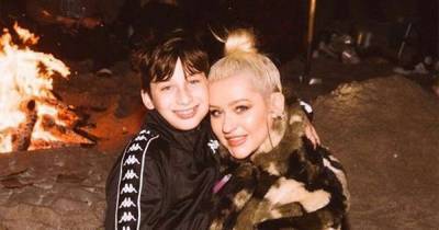 Christina Aguilera reveals show-stopping cakes for son’s birthday - www.msn.com