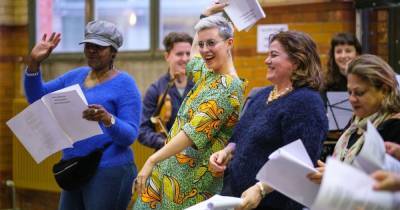 'Music is almost like therapy for some people': The women's choir group from Longsight using music to heal and unite - www.manchestereveningnews.co.uk - city Olympia - Choir
