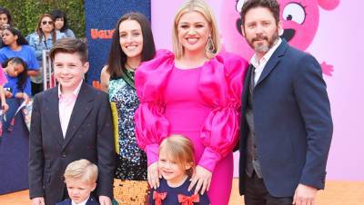 Kelly Clarkson’s Kids: Everything To Know About The ‘American Idol’ Stars’ Little Ones - hollywoodlife.com - USA