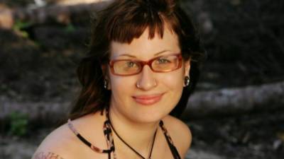 Angie Jakusz, 'Survivor: Palau' Alum, Dead at 40 - www.etonline.com