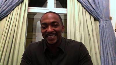 Anthony Mackie Talks Being A ‘Golden Girls’ Fanboy And Meeting Betty White - etcanada.com