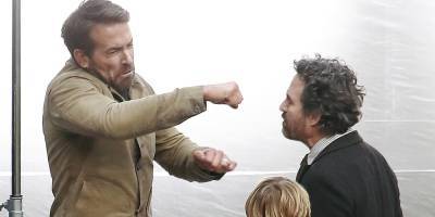 Ryan Reynolds Films Netflix Movie 'The Adam Project' With Mark Ruffalo! - www.justjared.com - Britain - Canada