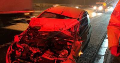 Driver has 'lucky escape' after car smashes into M602 central reservation - www.manchestereveningnews.co.uk - Manchester