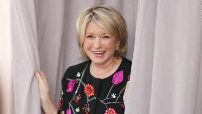 Martha Stewart's vaccine video came with a disclaimer - edition.cnn.com - New York - city Downtown - county Stewart