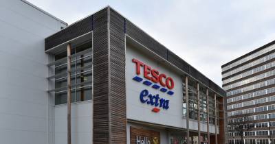 Tesco store hit with Covid-19 outbreak with 'number' of staff off work - www.manchestereveningnews.co.uk