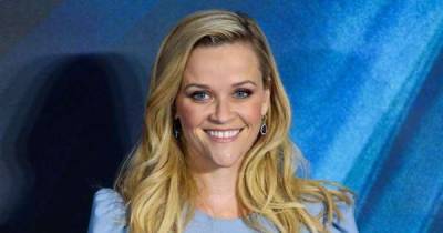 Reese Witherspoon welcomes new dog following the death of Pepper - www.msn.com - France