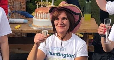 Mum won’t let Huntington’s stop her living life to the fullest - www.dailyrecord.co.uk