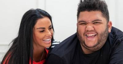 Katie Price praised by fans over decision to put Harvey into full-time care - www.dailyrecord.co.uk