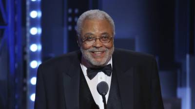 How James Earl Jones Became ‘The Voice’ After Years of Childhood Silence - variety.com - state Mississippi - county Jones - Michigan