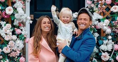 Stacey Solomon shares son Rex’s adorable reaction as he spots dad Joe Swash on Dancing on Ice - www.ok.co.uk