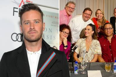 Page - Armie Hammer - Courtney Vucekovich - Elizabeth Chambers judges cookout amid Armie Hammer ‘cannibal’ scandal - nypost.com - county Chambers - city Elizabeth, county Chambers