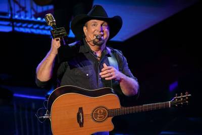 Garth Brooks performing at Biden's inauguration, jokes he'll be 'only Republican' there - www.foxnews.com - USA
