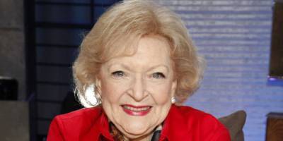 Betty White Is Spending Her 99th Birthday Staying Up Late and Doing Exactly What She Wants - www.elle.com