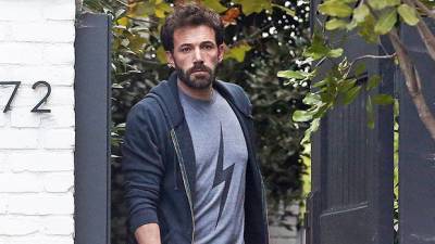 Ben Affleck Has Dunkin’ Donuts Delivered To His House After Ana de Armas Breakup: See First Pics Since Split - hollywoodlife.com - Los Angeles