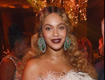 Beyonce Shares Rare Look At Twins Sir And Rumi Carter In Farewell To 2020 Video - etcanada.com - county Carter