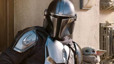 'The Mandalorian' Season 2: What Time It Premieres, Theories, Questions and More - www.etonline.com