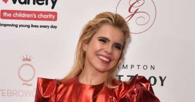 Paloma Faith rushed to hospital with painful stomach cramps - www.msn.com
