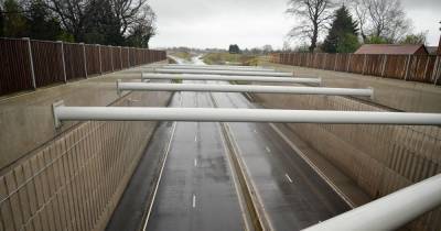 The A555 Airport Relief Road is shut AGAIN - flooding on the road is expected 'imminently' - www.manchestereveningnews.co.uk
