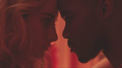 ‘The Violent Heart’ Trailer: Grace Van Patten & Jovan Adepo Are Star-Crossed Lovers In Kerem Sanga’s New Drama - theplaylist.net