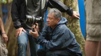 Ang Lee Thinks Movie Theaters Need To “Upgrade” To Survive & Continues Push For 3D And High Frame Rate - theplaylist.net
