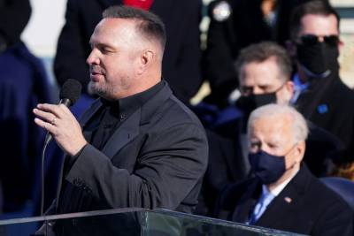 Garth Brooks brings twang to ‘Amazing Grace’ at Inauguration 2021 - nypost.com