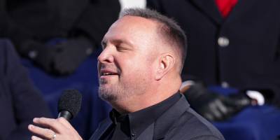 Garth Brooks Performs 'Amazing Grace' at 2021 Presidential Inauguration - www.justjared.com
