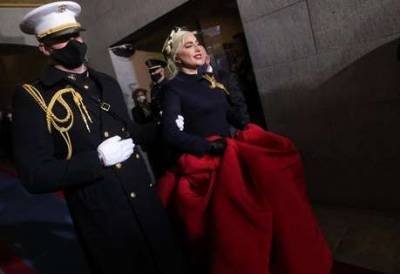 Lady Gaga sends powerful message of peace with her inauguration brooch - www.msn.com - USA