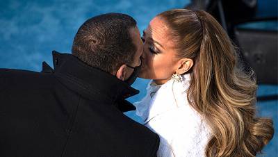 Jennifer Lopez Gets Congratulatory Kiss From A-Rod After Inauguration Performance - hollywoodlife.com