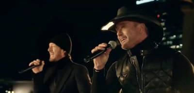 Tim McGraw & Tyler Hubbard Team Up for 'Undivided' Performance During 'Celebrating America' - Watch! - www.justjared.com - Tennessee - county Hubbard