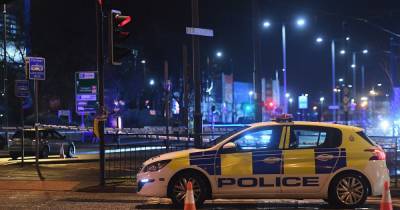 Road closed after pedestrian hit by car in Tameside - www.manchestereveningnews.co.uk - Manchester