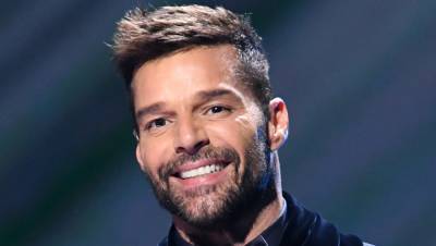 Ricky Martin Bleached His Beard & Looks So Different Now! - www.justjared.com