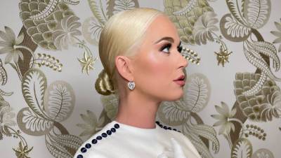Katy Perry's Hair Stylist Reveals How to Get Her Inauguration Look - www.justjared.com