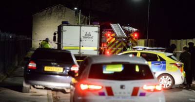 Piece of scrap metal sparks bomb squad and police in mass emergency services response - www.manchestereveningnews.co.uk