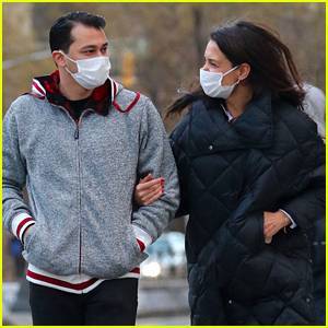 Katie Holmes Has A Pep In Her Step While Walking With Boyfriend Emilio Vitolo - www.justjared.com - New York