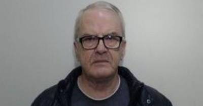 Pervert grandad sent pictures of schoolgirls to other paedophiles in vile 'PervsRUs' chat group - www.manchestereveningnews.co.uk