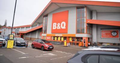 B&Q store forced to close after staff member tests positive for Covid-19 - www.manchestereveningnews.co.uk - Manchester