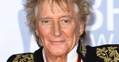 Rod Stewart 'headbutted fan and tried to throw piano off balcony' during 1979 tour - www.dailyrecord.co.uk - Australia - New Zealand