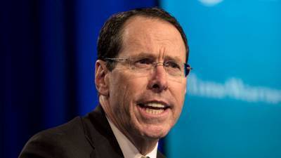 Randall Stephenson Becomes AT&T Consultant, Steps Down as Executive Chairman - www.hollywoodreporter.com