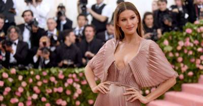 Gisele Bundchen delights fans with rare photo with children - www.msn.com - county Bay