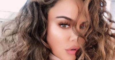 Kardashian hairstylist shares thrifty £2 hair hack for creating incredible spiral curls without a wand - www.ok.co.uk