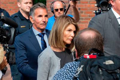 Lori Loughlin’s hubby Mossimo Giannulli loses bid for early prison release - nypost.com