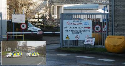 Bomb squad called to incident near AstraZeneca coronavirus vaccine factory - www.manchestereveningnews.co.uk