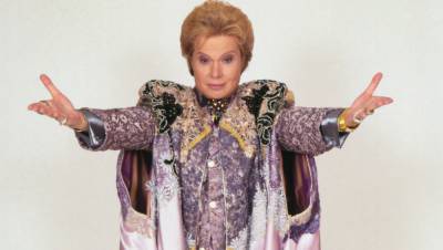 “The Magnetism, The Power He Had”: Oscar-Contending Documentary ‘Mucho Mucho Amor’ Celebrates Caped Astrologer Walter Mercado - deadline.com - Puerto Rico